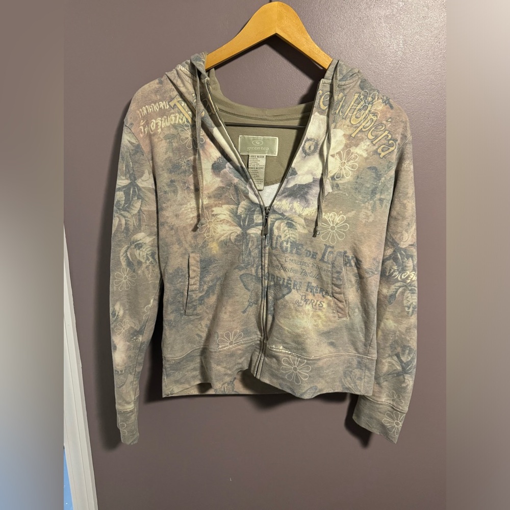 Gorgeous #Vintage #Y2K #GreenTea Lightweight Zip Up Hoodie Size Medium